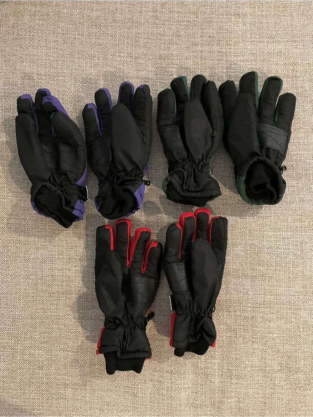 Bencailor Winter Gloves Ski Gloves KIDS Ages 6-10 Waterproof -20 Degrees 3 Pairs
